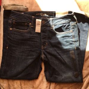 BNWT American Eagle 🦅 Tomgirl Distressed Jeans
